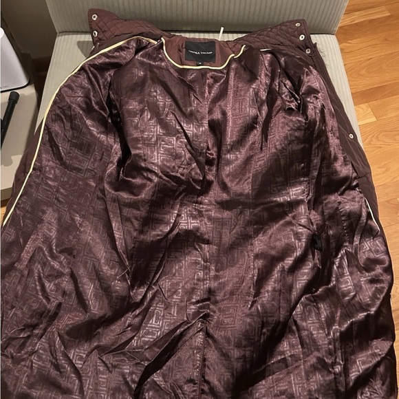 Ivanka Trump Womens Winter Wine Color Faux Fur Lined Hood Quilted Parka M NWT - Picture 10 of 16